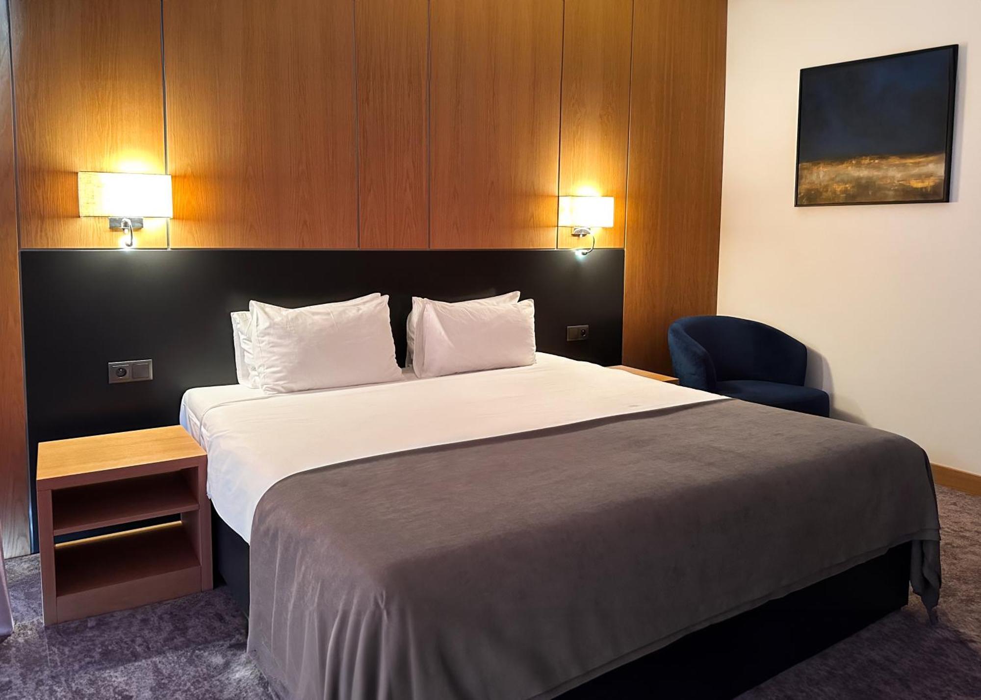 Gazda Hotel&Restaurant - Self Chek-In Jesenice  Eksteriør billede