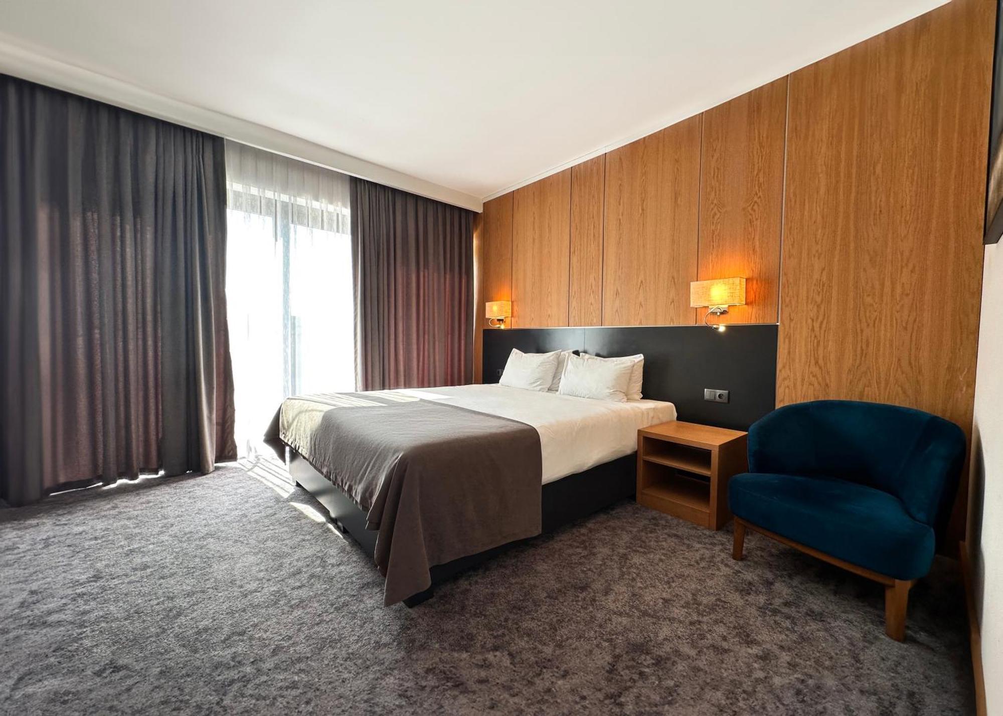 Gazda Hotel&Restaurant - Self Chek-In Jesenice  Eksteriør billede