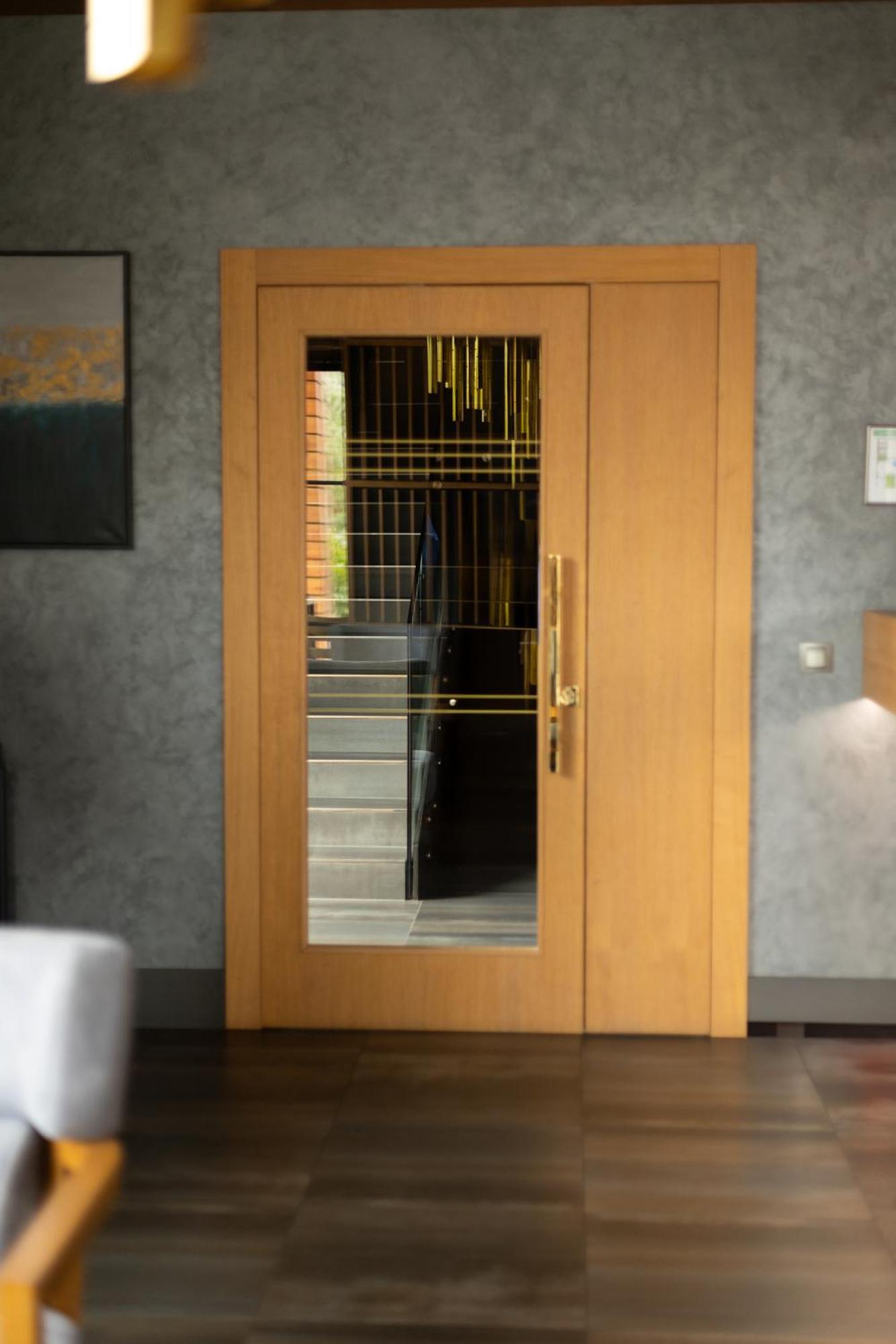 Gazda Hotel&Restaurant - Self Chek-In Jesenice  Eksteriør billede